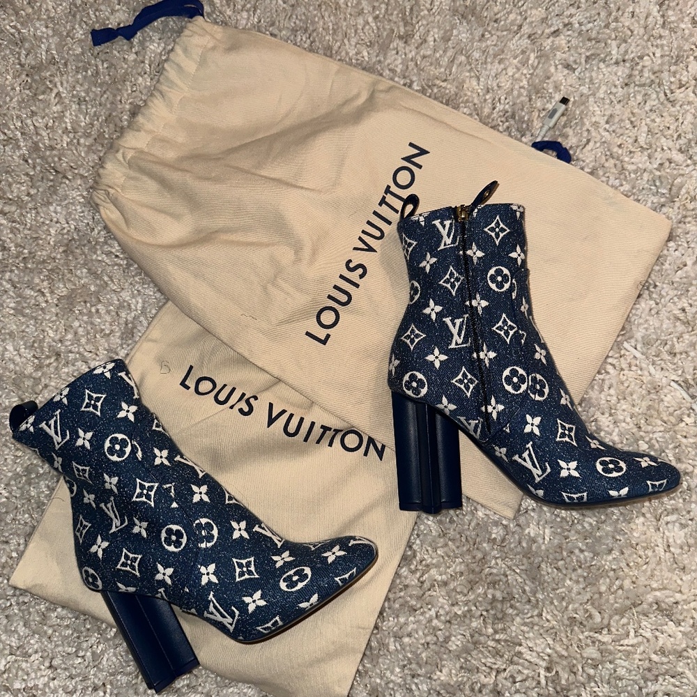 BRAND NEW LOUIS VUITTON Denim Monogram Silhouette Ankle Boots